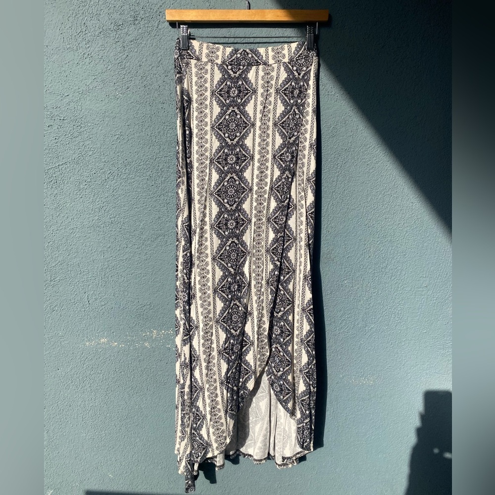 Aztec print Set - Picture 3 of 5